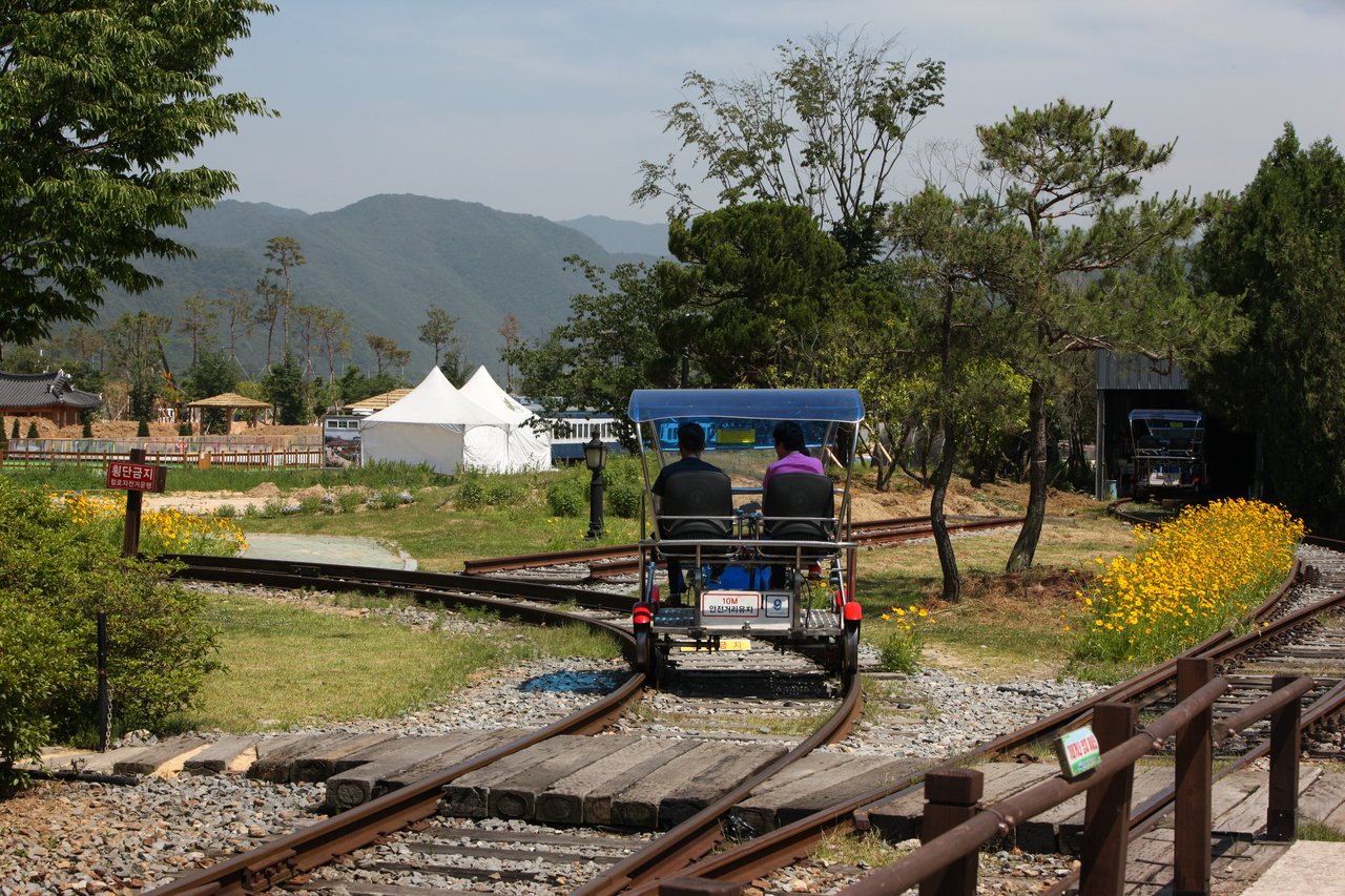 섬진강기차마을