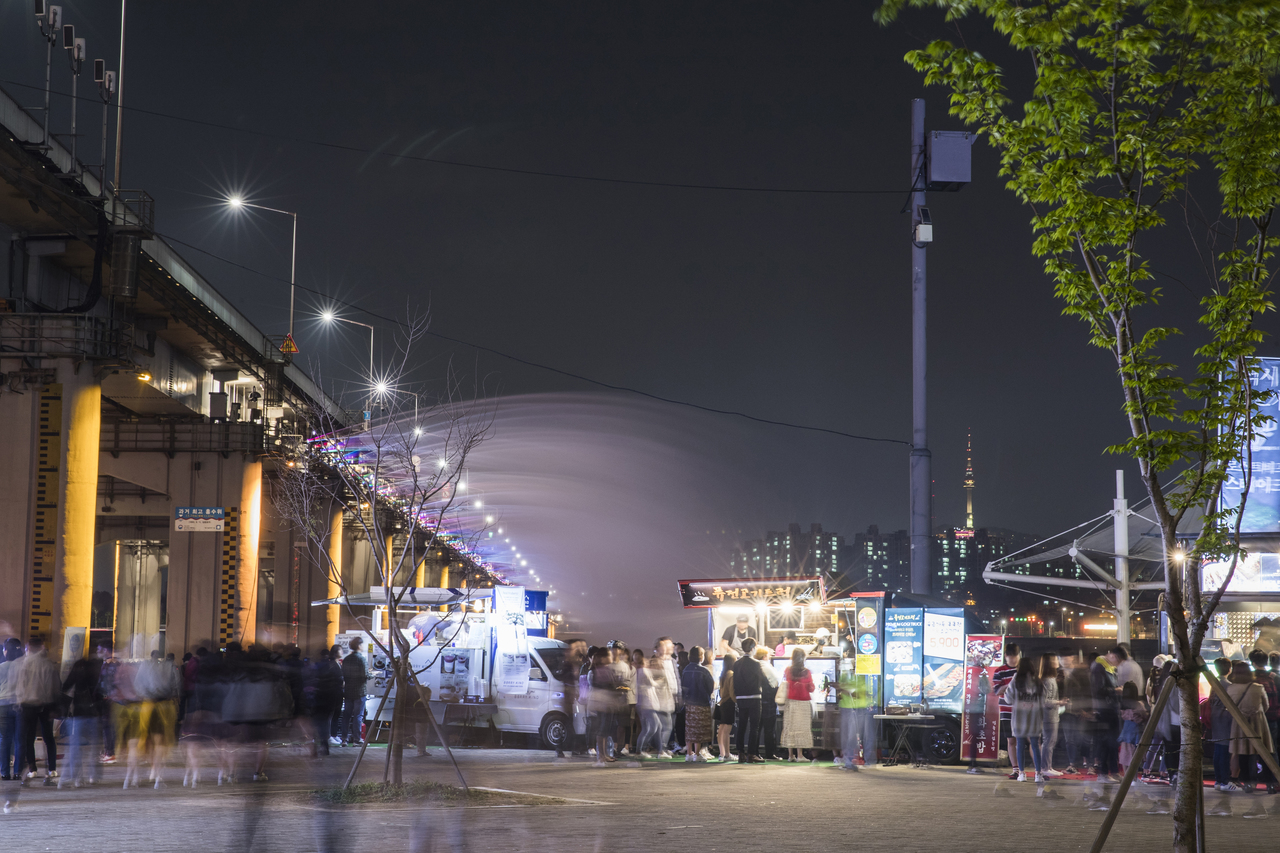서울 밤도깨비 야시장
