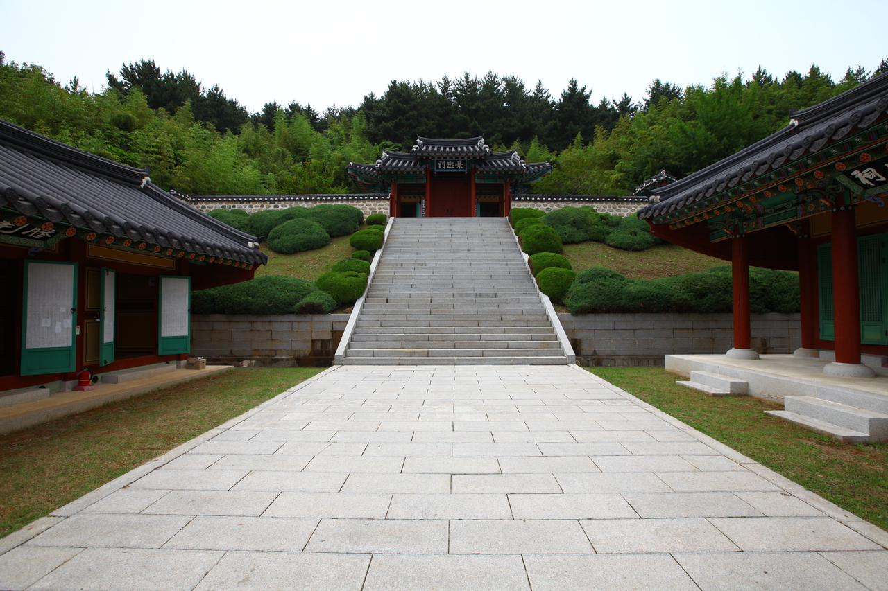 옥포대첩기념관