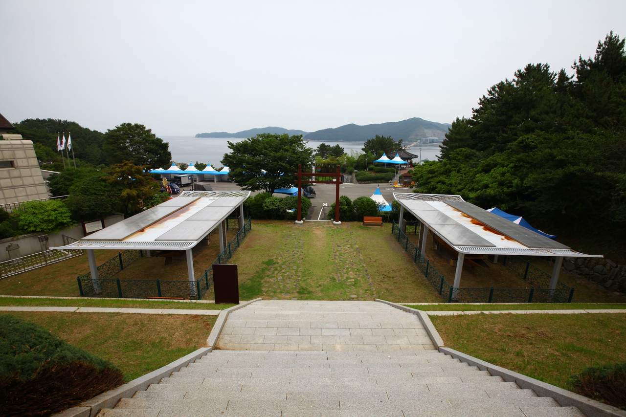 옥포대첩기념관