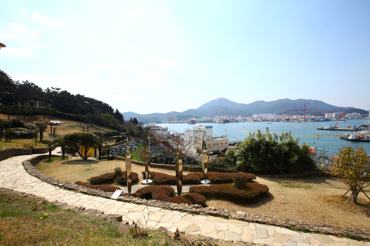 남망산조각공원