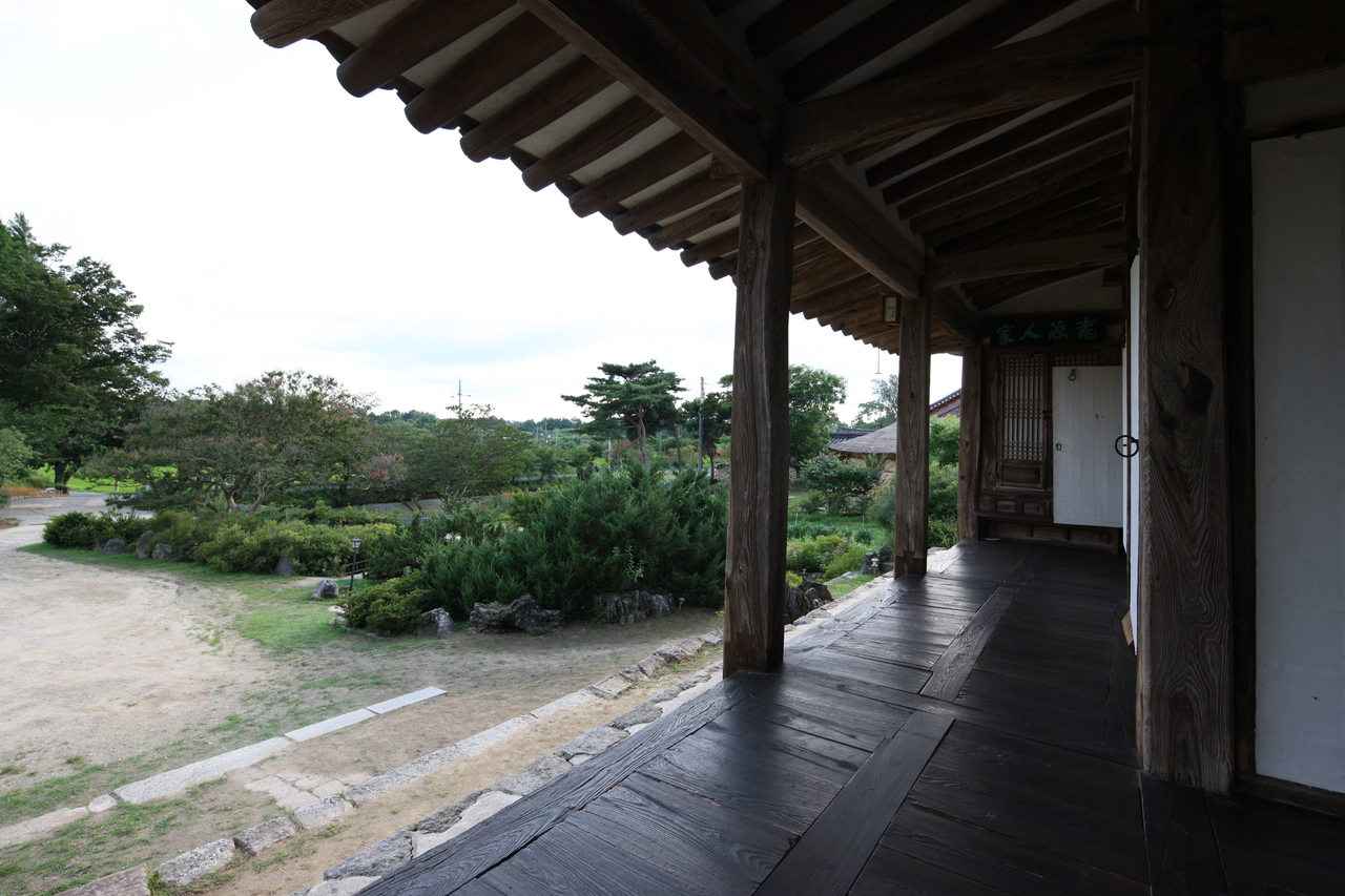 논산 명재고택(구 윤증고택)