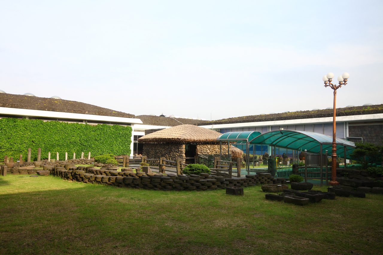 제주도민속자연사박물관