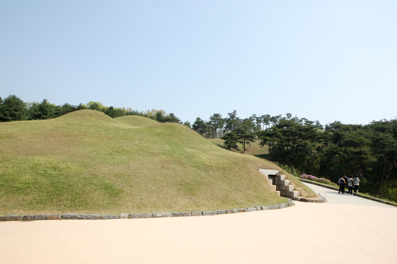 공주 무령왕릉과 왕릉원