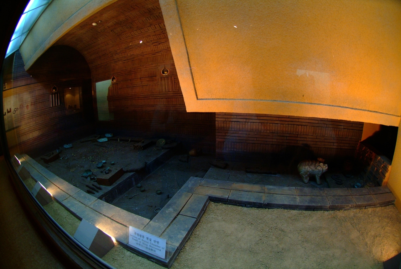 공주 무령왕릉과 왕릉원