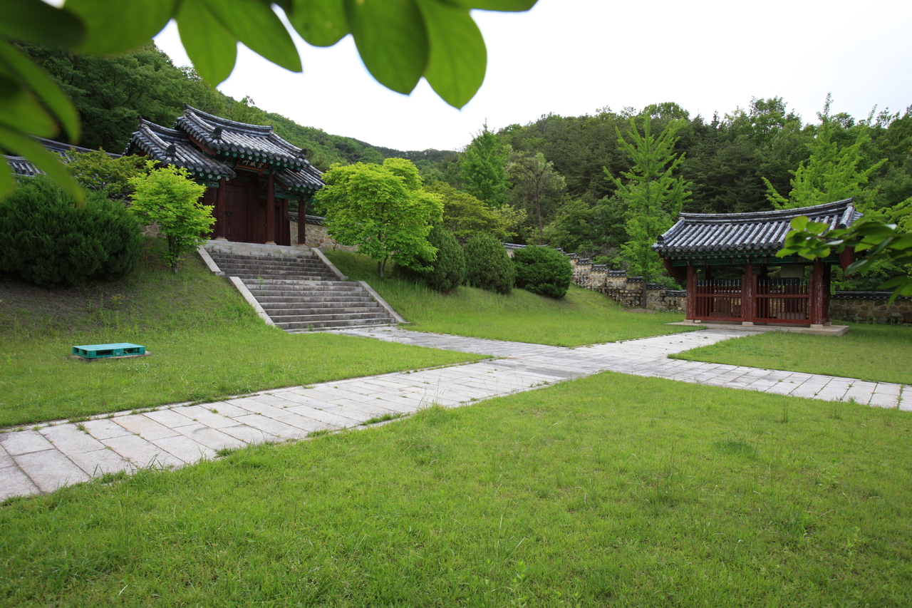 신유장군 유적지