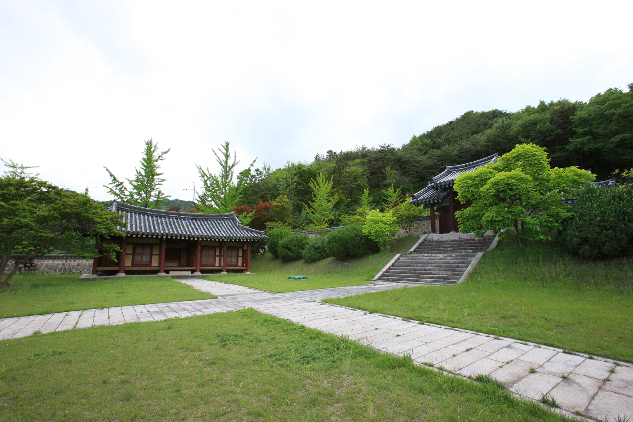 신유장군 유적지